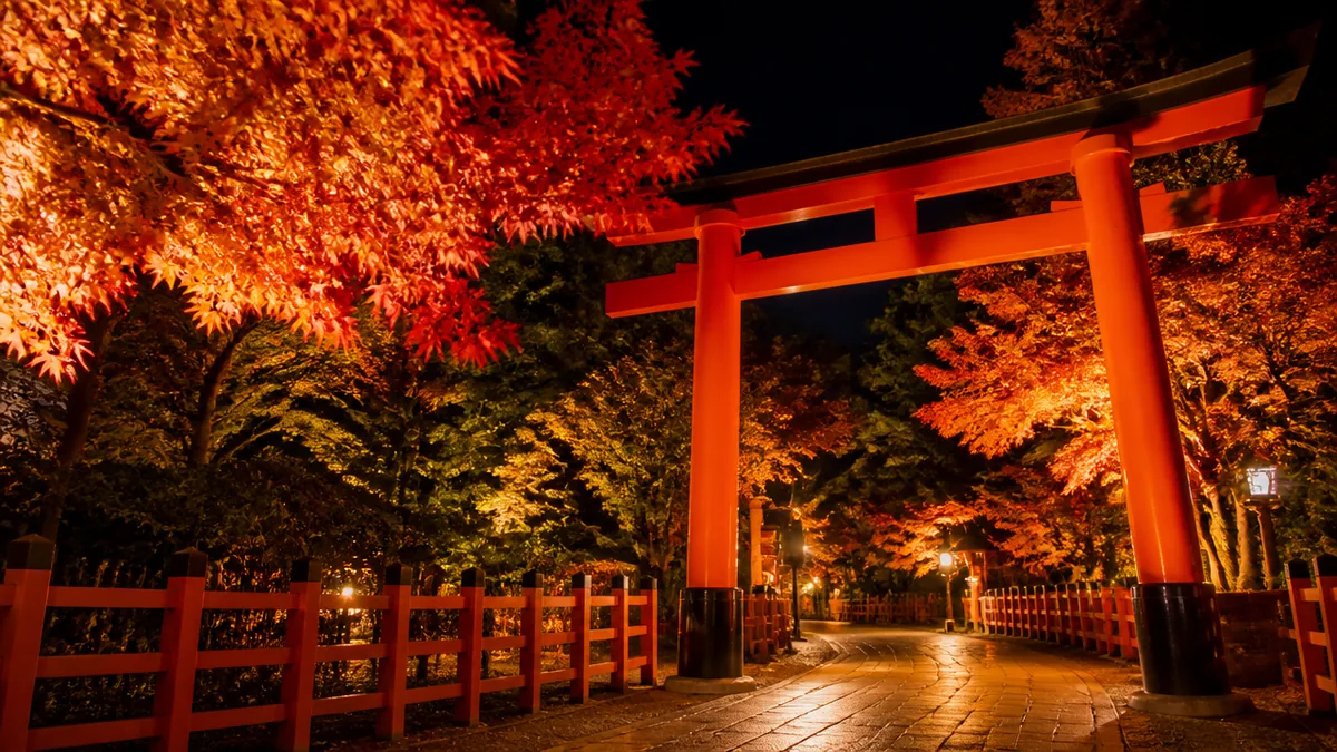 夜の八坂神社と周辺の秋の夜間拝観、何時まで回れる?の解説画像