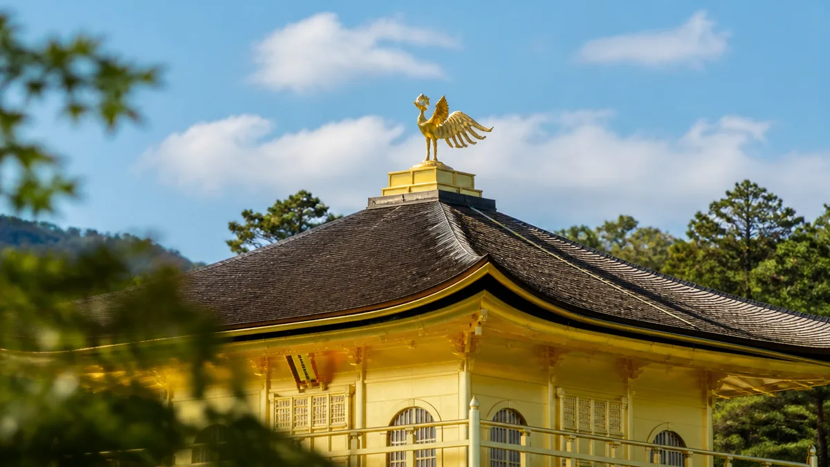 金閣寺の鳳凰はどこから見える？焼失を免れた市指定文化財と平等院の国宝1対を見比べる段取りのアイキャッチ画像